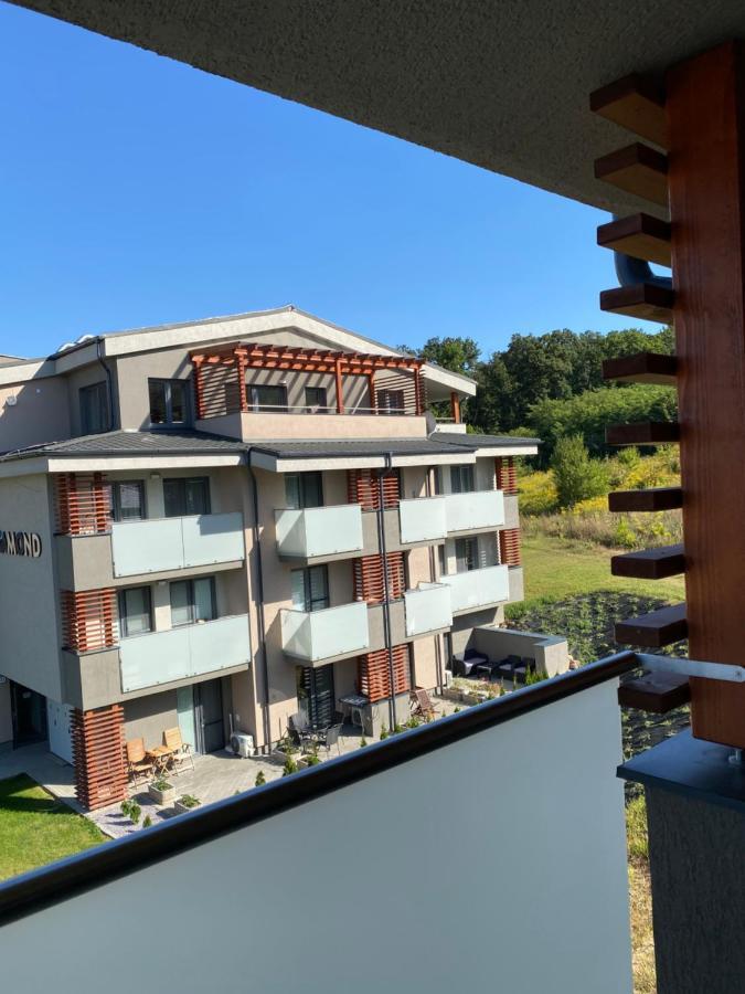 Apartman Flower Подгайська Екстер'єр фото